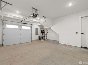 11236 Corliss Avenue N, Seattle WA 98133