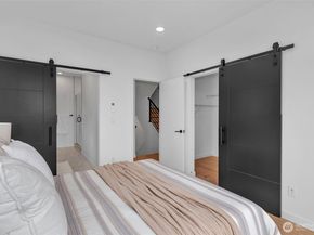 431 19th Avenue E, Seattle WA 98112