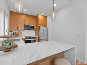 431 19th Avenue E, Seattle WA 98112
