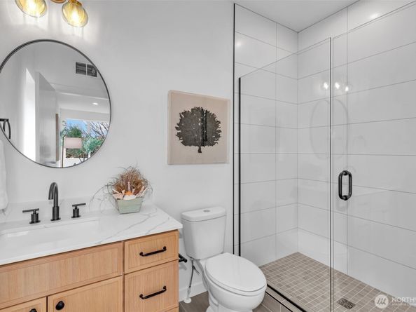 431 19th Avenue E, Seattle WA 98112