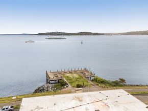 1156 Alki Avenue SW 401, Seattle WA 98116