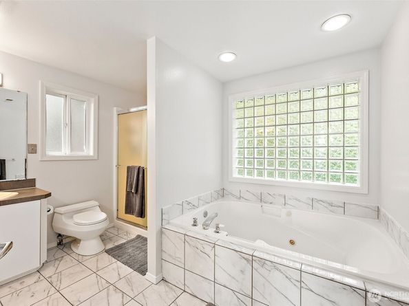 7847 SE Monte Bella Place, Port Orchard WA 98366