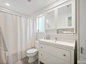7847 SE Monte Bella Place, Port Orchard WA 98366