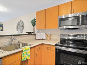 107 20th Avenue 306, Seattle WA 98122
