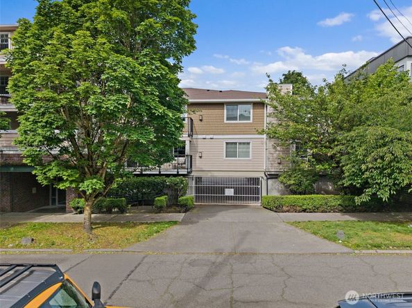 107 20th Avenue 306, Seattle WA 98122