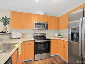 107 20th Avenue 306, Seattle WA 98122