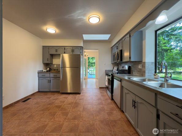 29 G Sound Place, Hat Island WA 98206