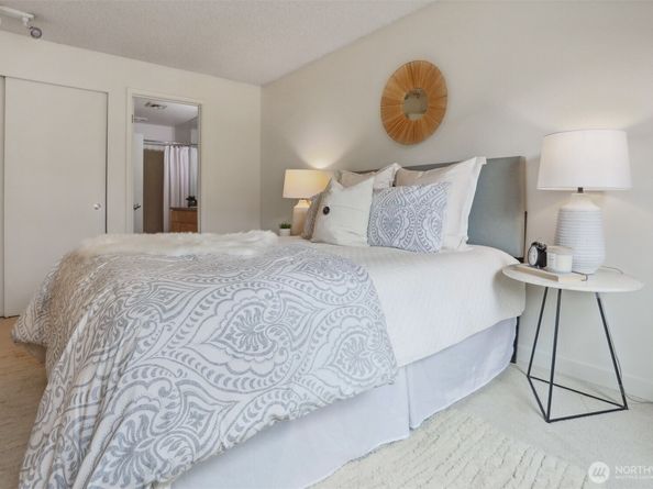 275 W Roy Street 216, Seattle WA 98119