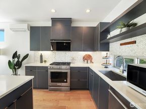 3236 W Government Way, Seattle WA 98199