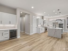 1412 238th Street SE, Bothell WA 98021