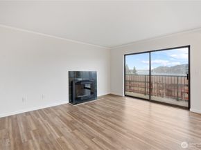 1602 Naval Avenue 27, Bremerton WA 98312