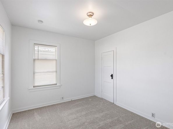 3001 Wheaton Way, Bremerton WA 98310