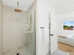 8105 B 18th Avenue SW, Seattle WA 98106