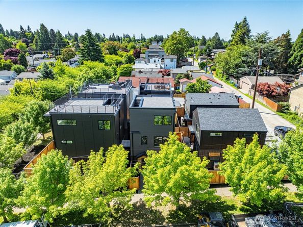 8105 B 18th Avenue SW, Seattle WA 98106