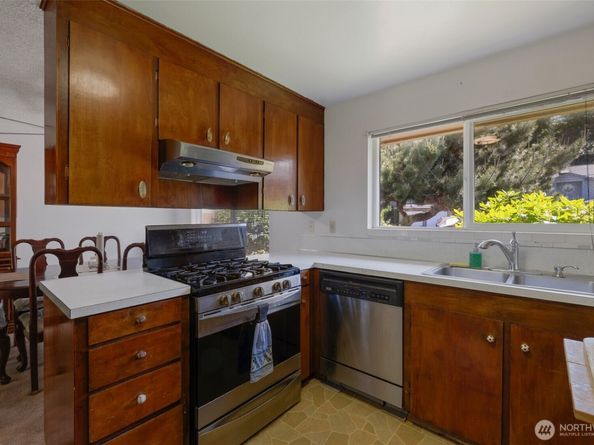 6201 47th Avenue S, Seattle WA 98118