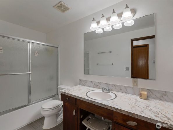 6201 47th Avenue S, Seattle WA 98118
