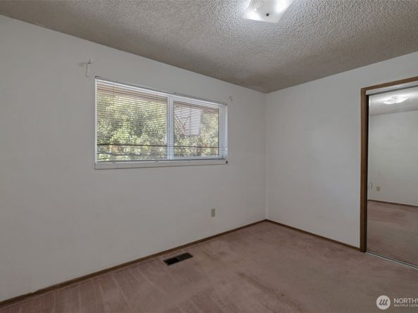 6201 47th Avenue S, Seattle WA 98118