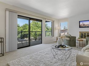 2858 32nd Avenue W 302, Seattle WA 98199