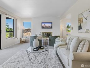 2858 32nd Avenue W 302, Seattle WA 98199