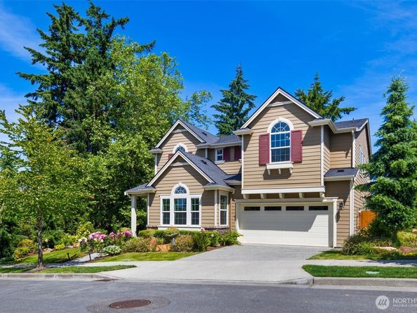 15482 NE 119th Way, Redmond WA 98052