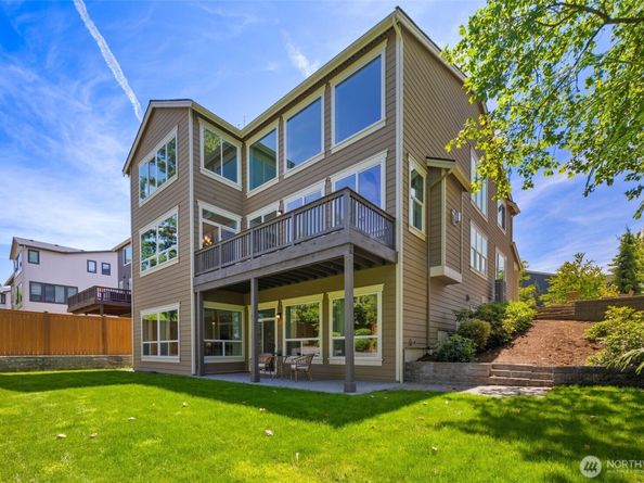 15482 NE 119th Way, Redmond WA 98052