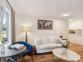 1300 University Street 7C, Seattle WA 98101