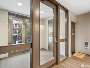 1300 University Street 7C, Seattle WA 98101