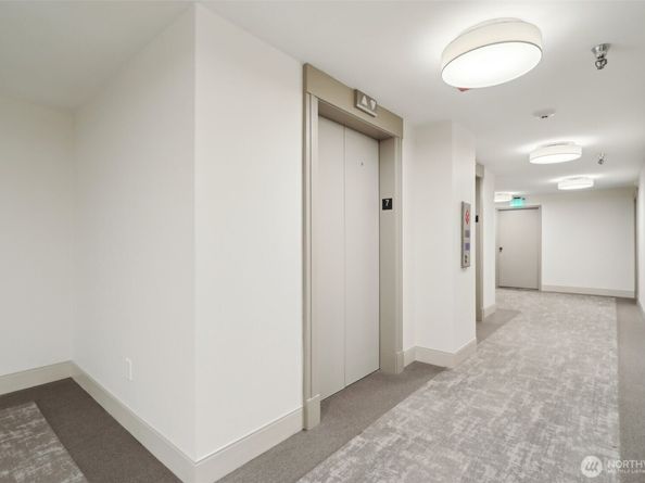 1300 University Street 7C, Seattle WA 98101