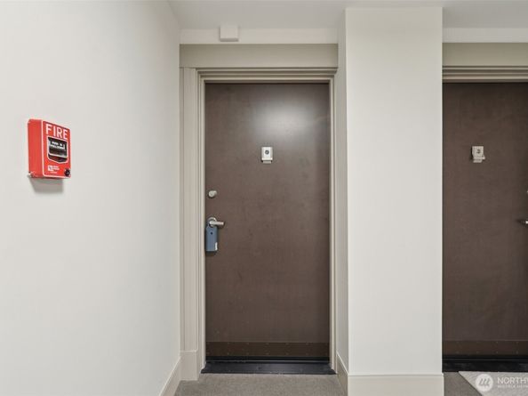 1300 University Street 7C, Seattle WA 98101