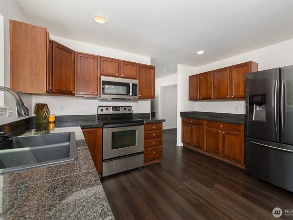 10312 26th Place SE, Lake Stevens WA 98258