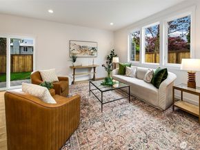 10706 Fremont Avenue N, Seattle WA 98133