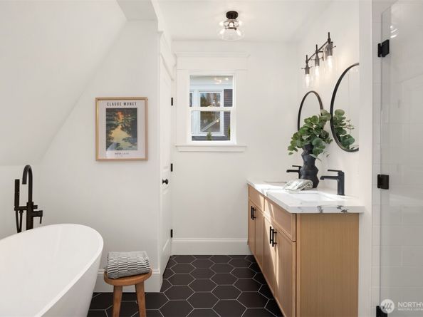 3807 E Jefferson Street, Seattle WA 98122