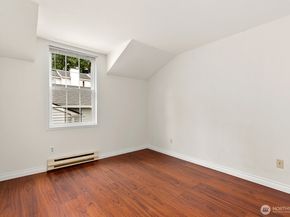 12389 SE 41st Lane 63, Bellevue WA 98006