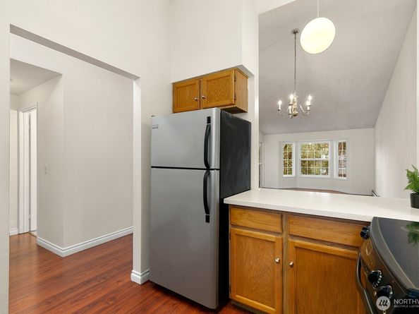 12389 SE 41st Lane 63, Bellevue WA 98006