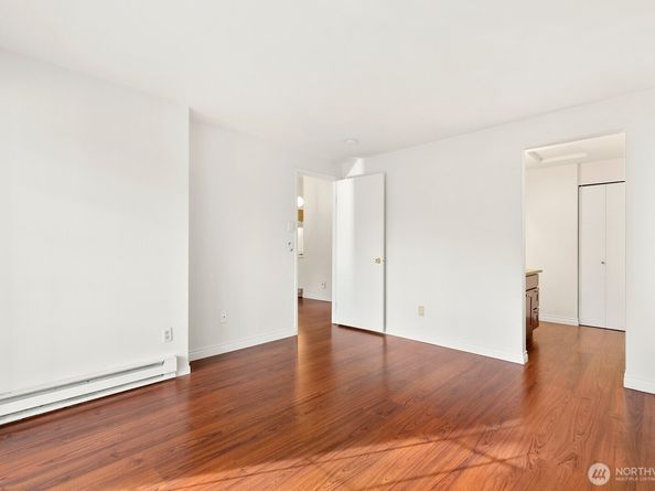 12389 SE 41st Lane 63, Bellevue WA 98006