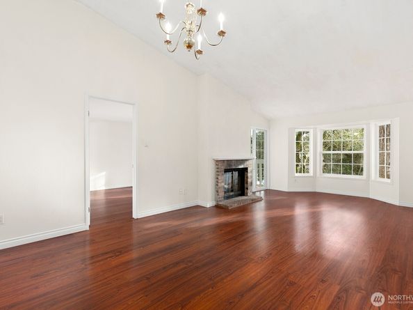 12389 SE 41st Lane 63, Bellevue WA 98006