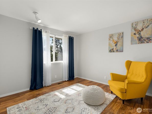 19013 112th Place SE, Renton WA 98055