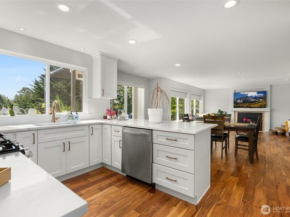 19013 112th Place SE, Renton WA 98055