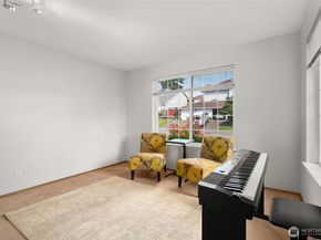 19013 112th Place SE, Renton WA 98055