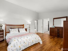 19013 112th Place SE, Renton WA 98055