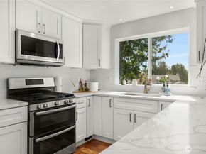 19013 112th Place SE, Renton WA 98055