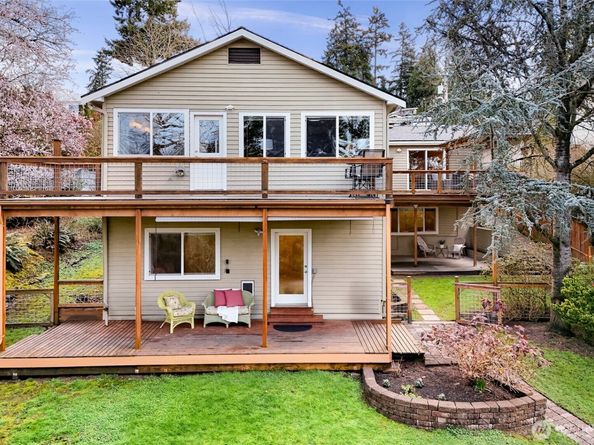 403 Slater Street S, Kirkland WA 98033