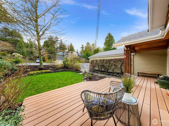 403 Slater Street S, Kirkland WA 98033