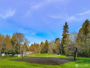 403 Slater Street S, Kirkland WA 98033