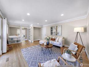 403 Slater Street S, Kirkland WA 98033