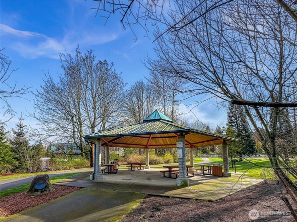 403 Slater Street S, Kirkland WA 98033