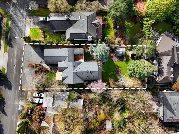 403 Slater Street S, Kirkland WA 98033