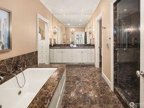 463 39th Avenue E, Seattle WA 98112