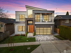 904 N 33rd Place, Renton WA 98056