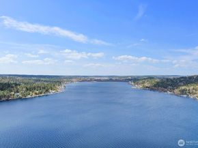 1665 204th Avenue NE, Sammamish WA 98074